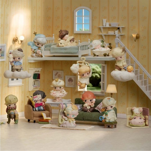 Dimoo DANCING ON CLOUDS Figure The Missing Day Series AUTHENTIC Pop Mart NIB! - Picture 2 of 11